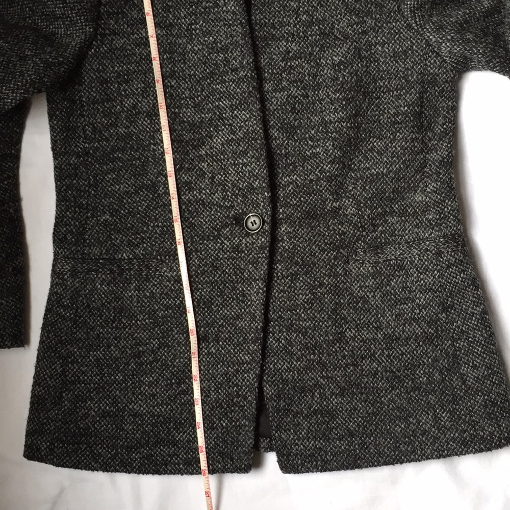 Talbots Inverted Collar One Button Blazer - image 4